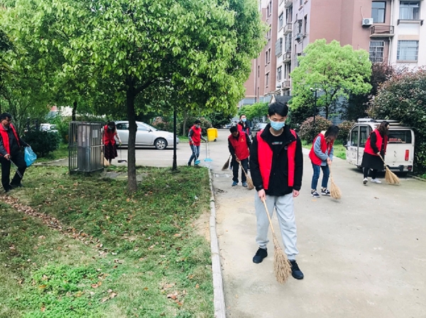 爱卫活动1.jpg